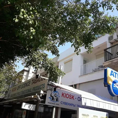 Poseidono'S Apartment Paphos Exterior photo